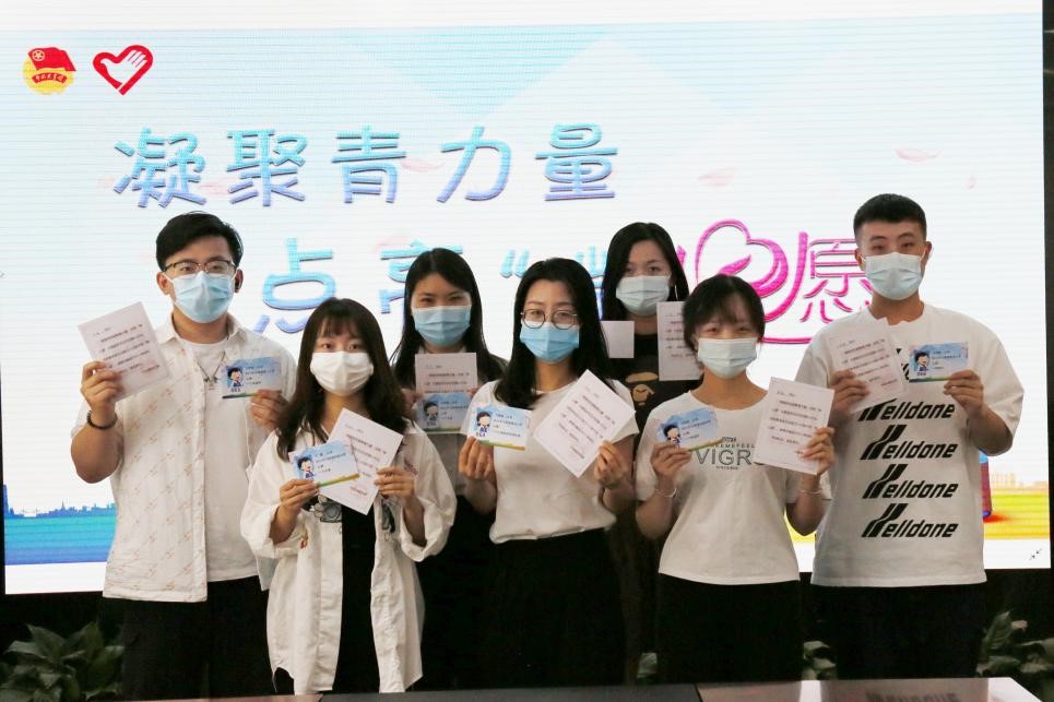 Cmp(冠军)官网 - 西甲希洪竞技主赞助商